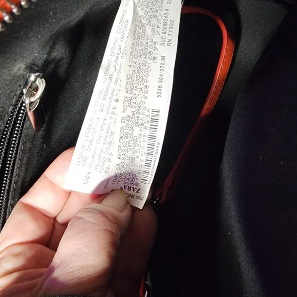 Zara zippered bright Orange purse - Picture 8 of 9